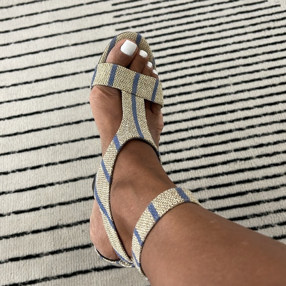 7 For All Mankind Blue and Cream Striped Sandals - Picture 4 of 7